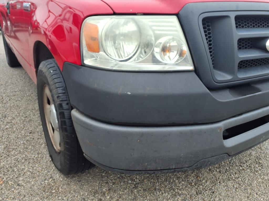 Ford F-150 2WD Reg Cab 126" XLT 2008