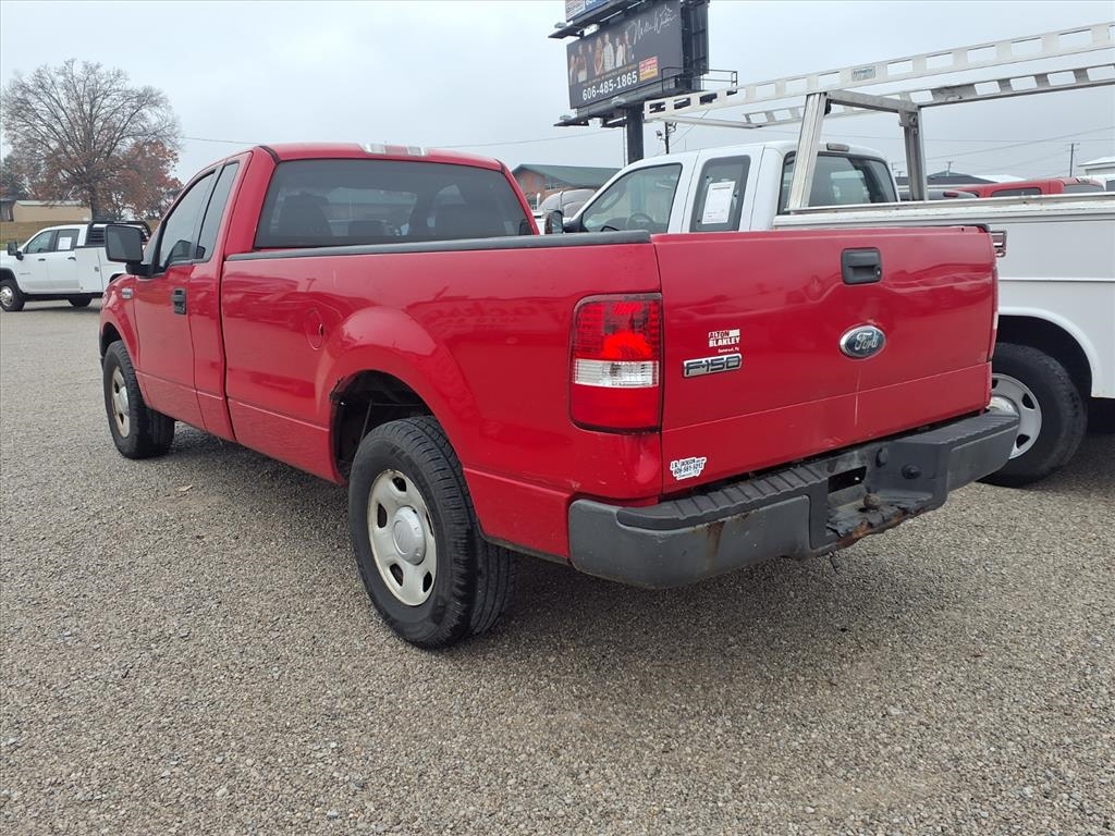 Ford F-150 2WD Reg Cab 126" XLT 2008