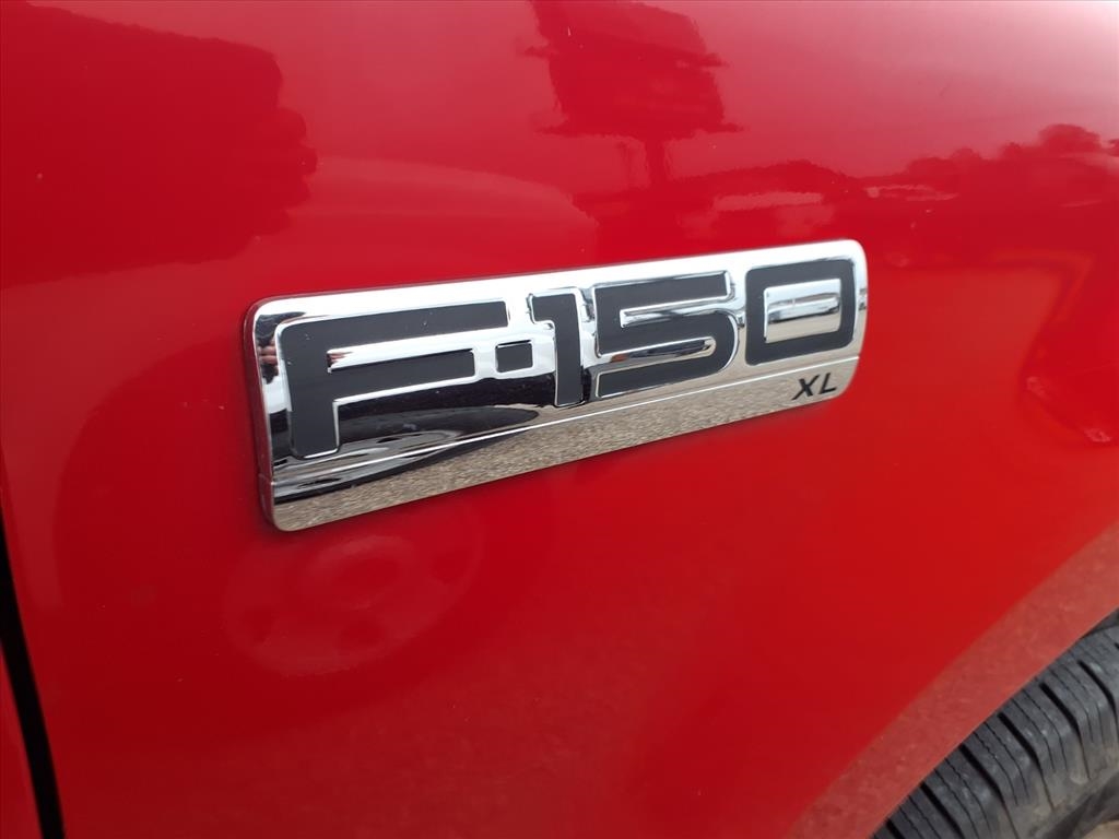 Ford F-150 2WD Reg Cab 126" XLT 2008