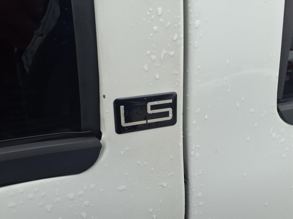 Chevrolet Blazer 4dr 4WD LS 2002