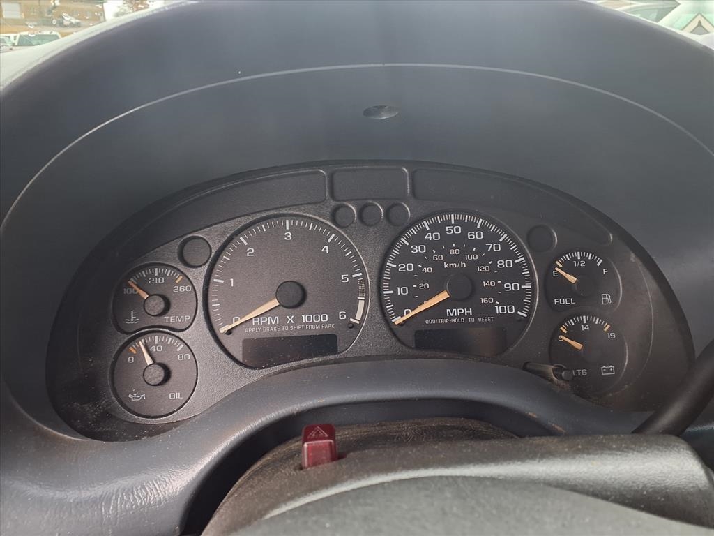 Chevrolet Blazer 4dr 4WD LS 2002