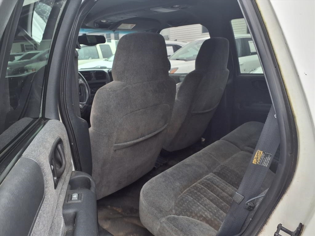 Chevrolet Blazer 4dr 4WD LS 2002