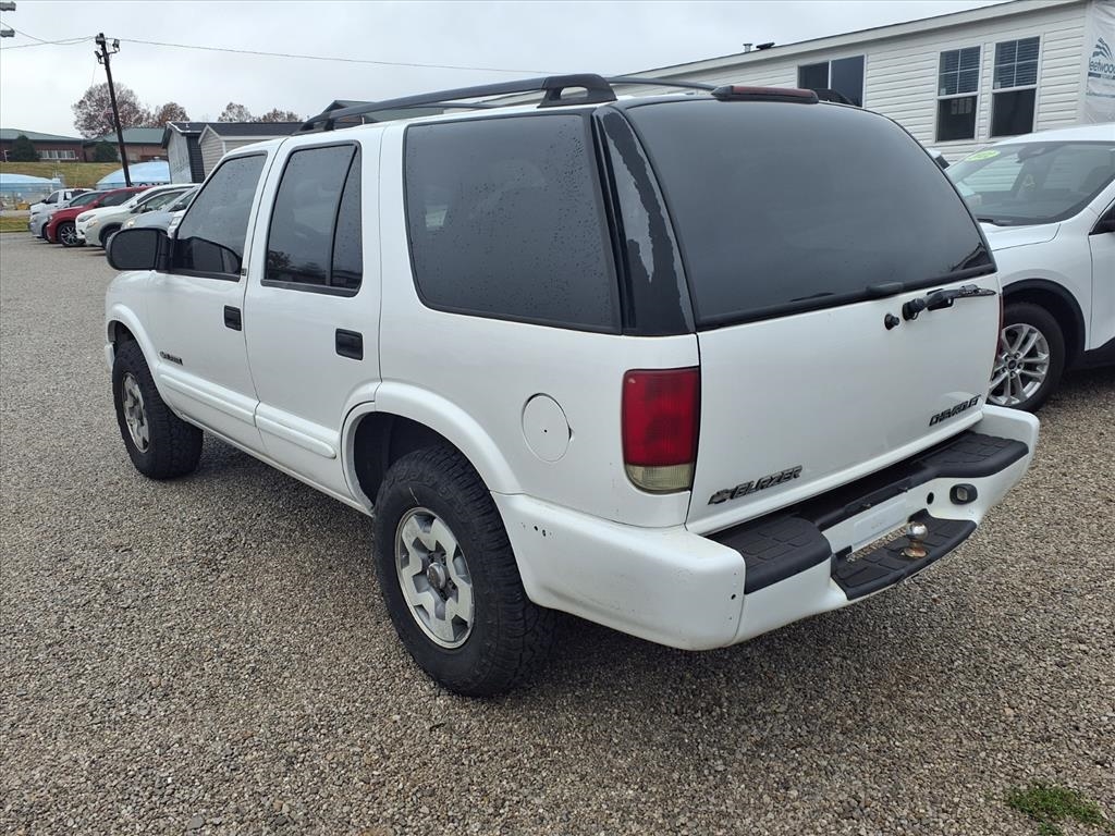 Chevrolet Blazer 4dr 4WD LS 2002