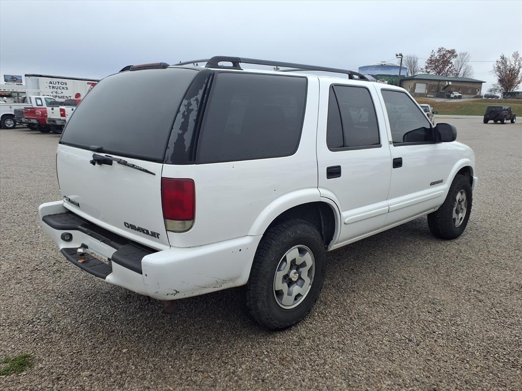 Chevrolet Blazer 4dr 4WD LS 2002