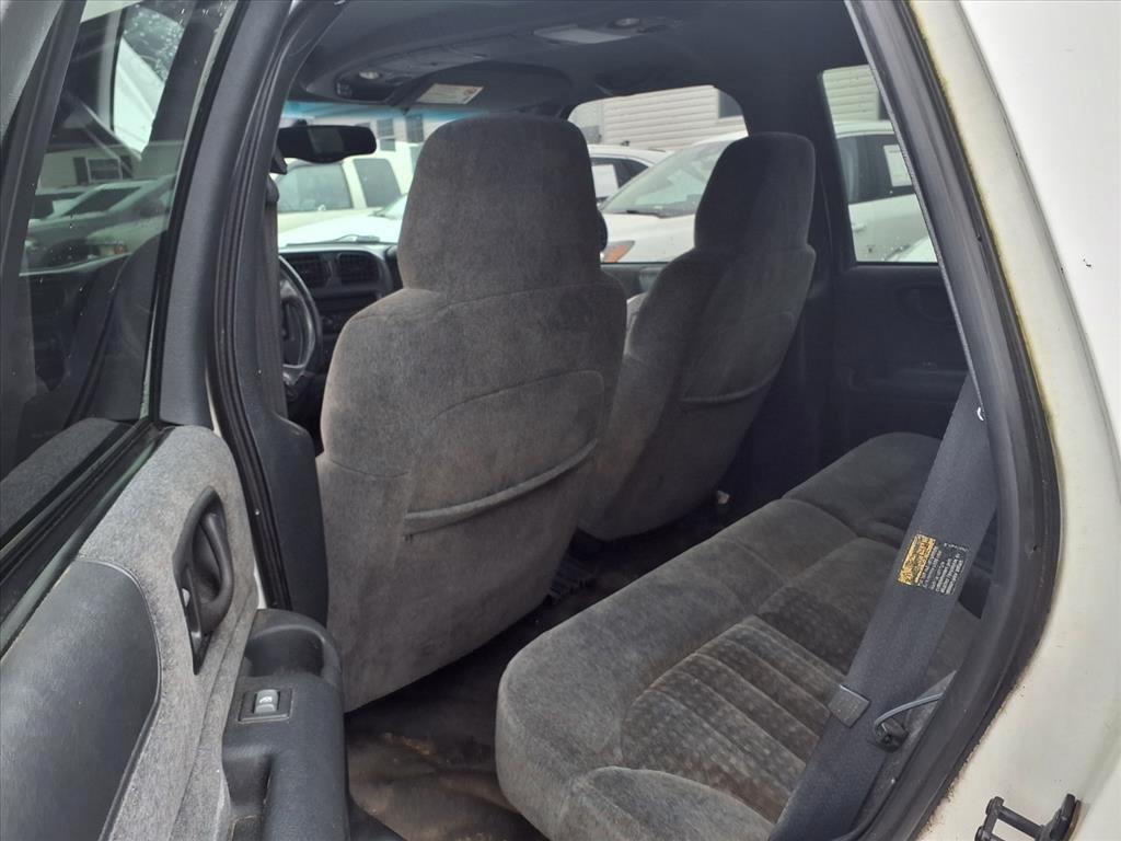 Chevrolet Blazer 4dr 4WD LS 2002