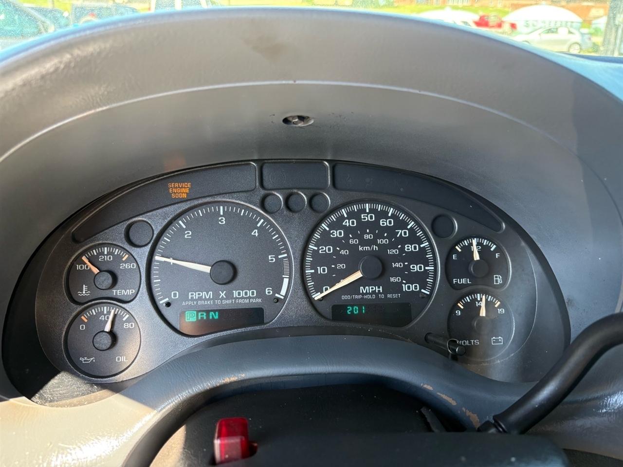 Chevrolet Blazer 4dr 4WD LS 2002