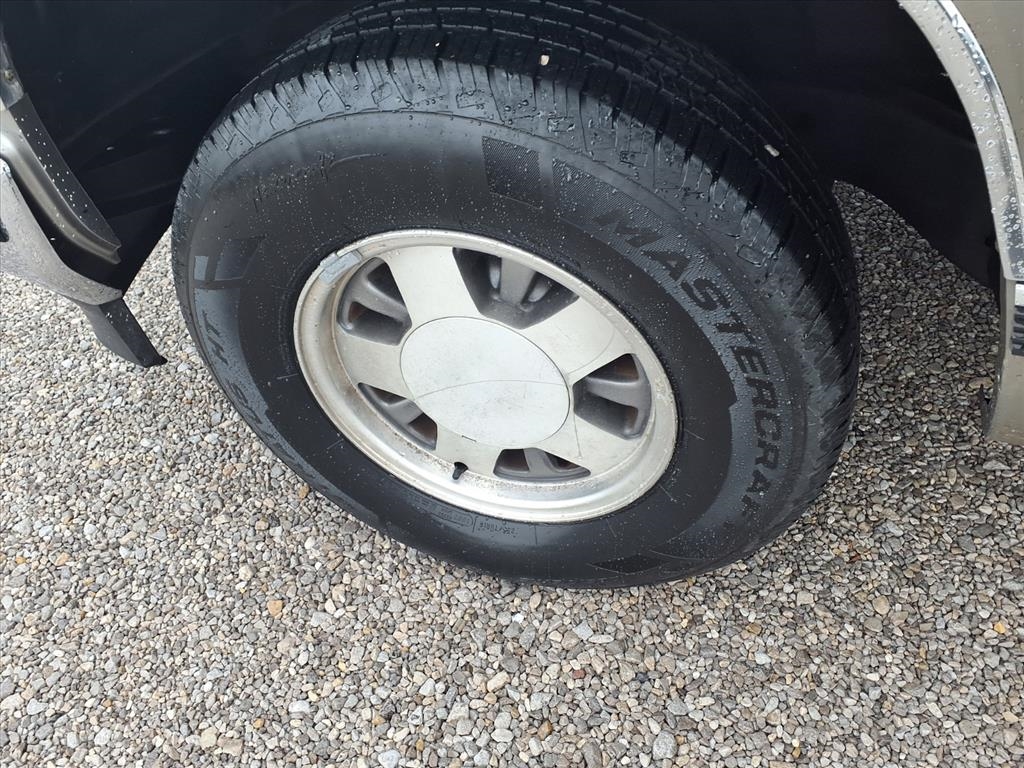 Chevrolet C/K 1500 Ext Cab 141.5" WB 1998