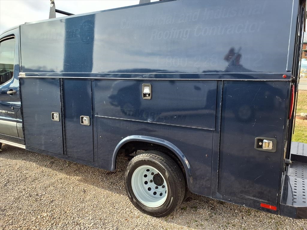 Ford Transit Cutaway T-350 DRW 138" WB 9950 GVWR 2018