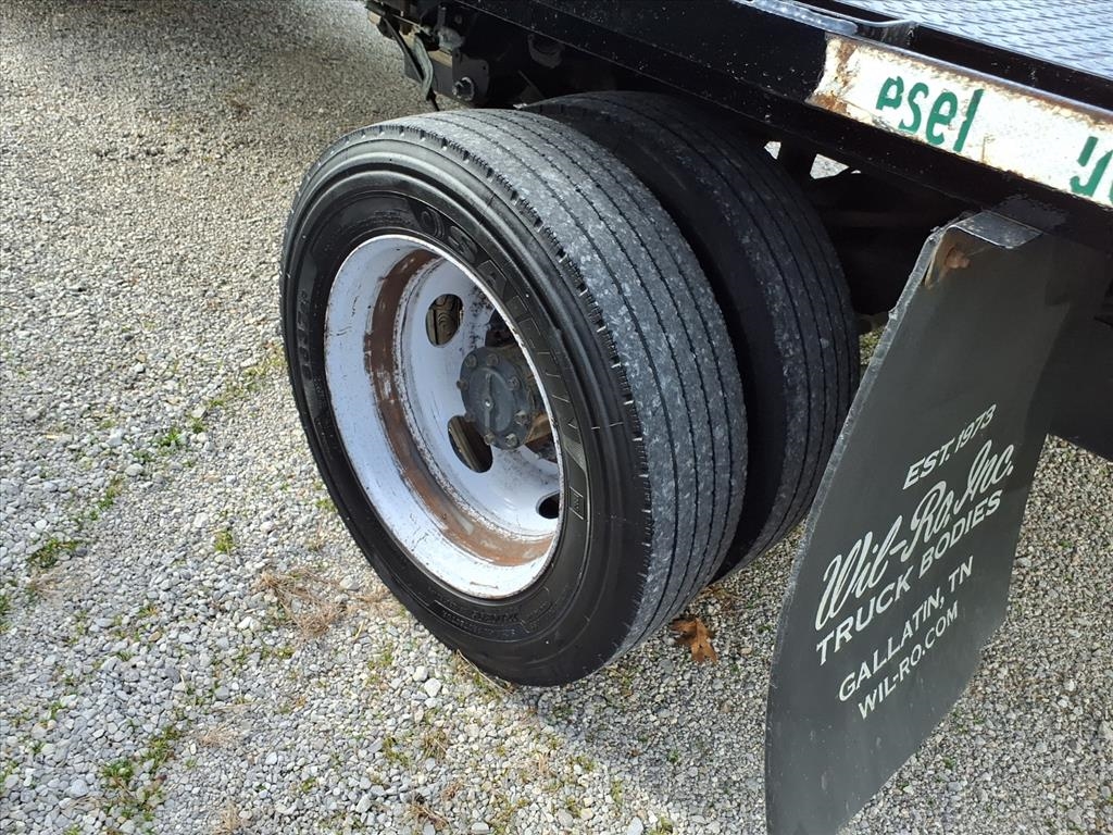 Ford Super Duty F-550 DRW XLT 4WD Reg Cab 145" WB 60" CA 2019