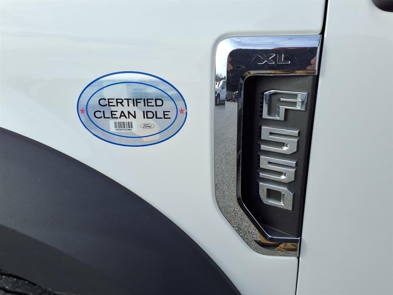 Ford Super Duty F-550 DRW XLT 4WD Reg Cab 145" WB 60" CA 2019