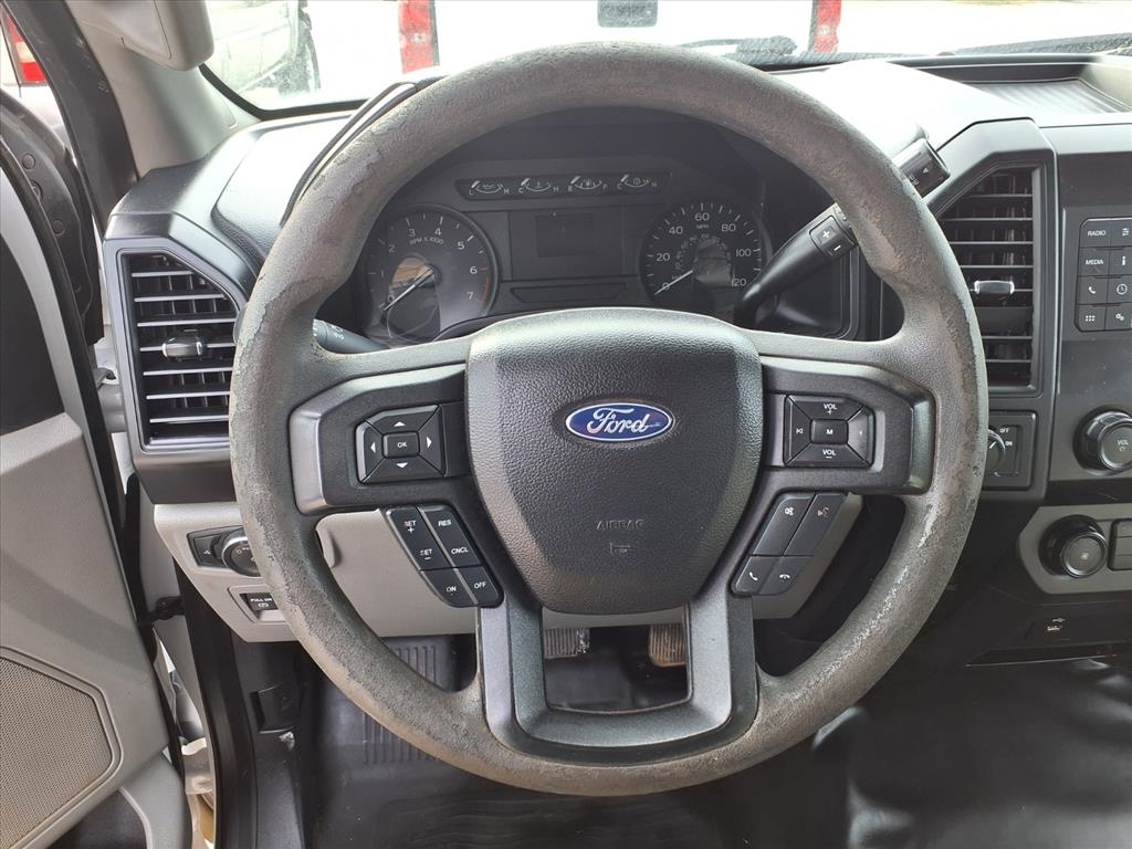 Ford F-150 XLT 2WD Reg Cab 8' Box 2019