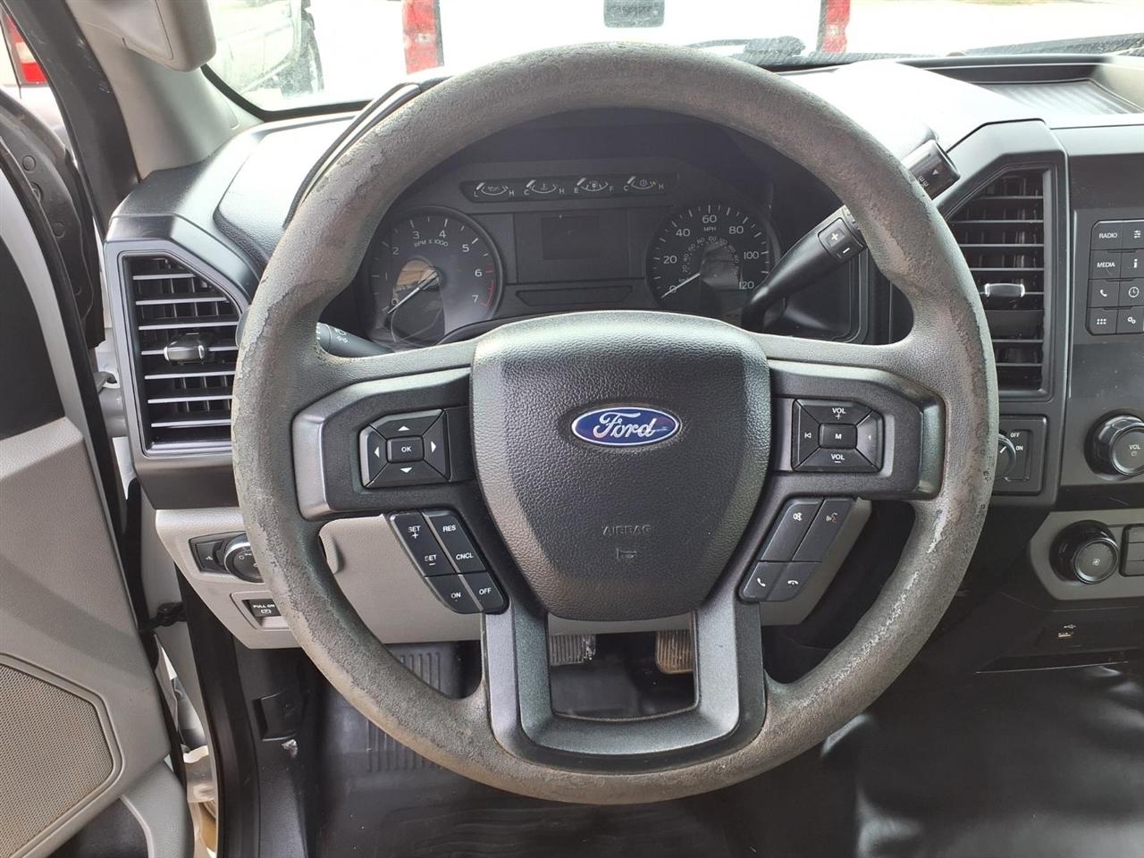 Ford F-150 XLT 2WD Reg Cab 8' Box 2019