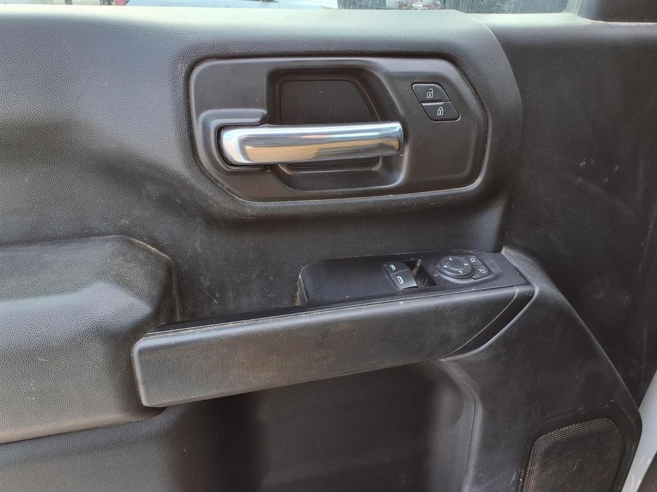 Chevrolet Silverado 2500HD 4WD Reg Cab 142" Work Truck 2020