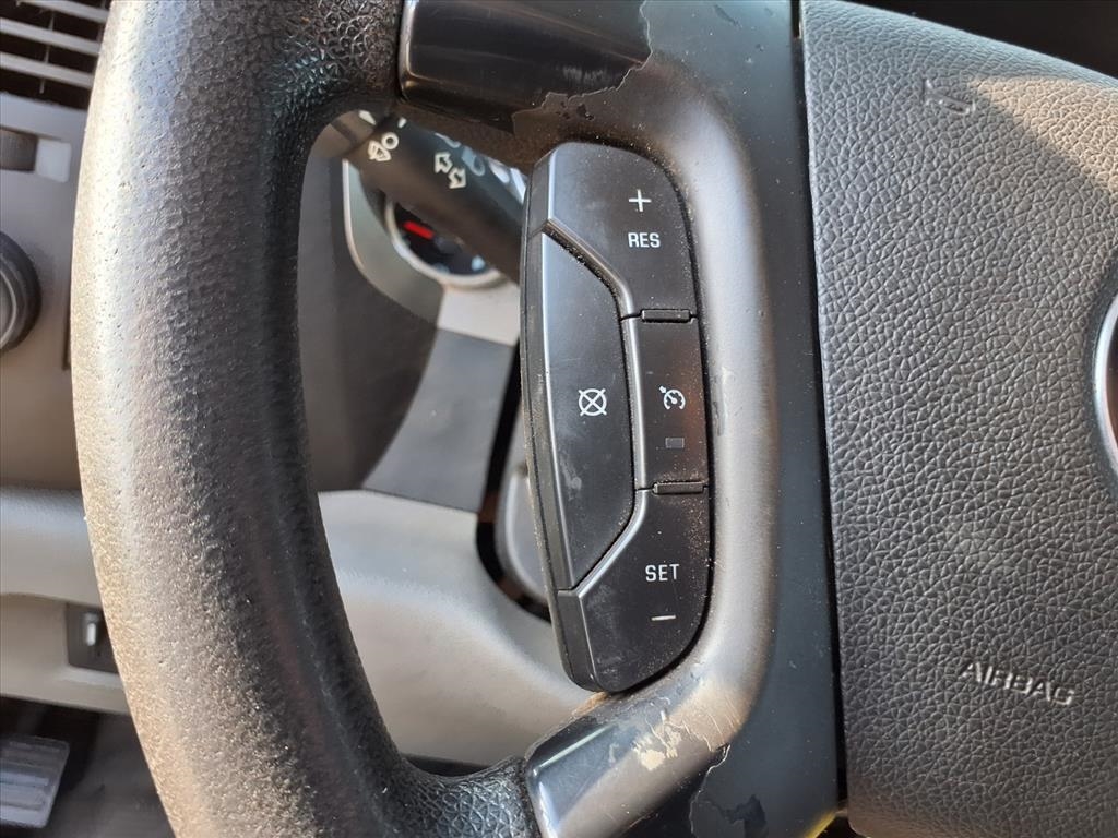 Chevrolet Silverado 3500HD 4WD Reg Cab 133" SRW Work Truck 2010