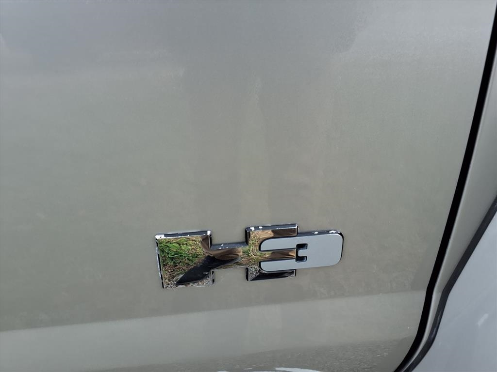 HUMMER H3 4WD 4dr SUV Luxury 2008