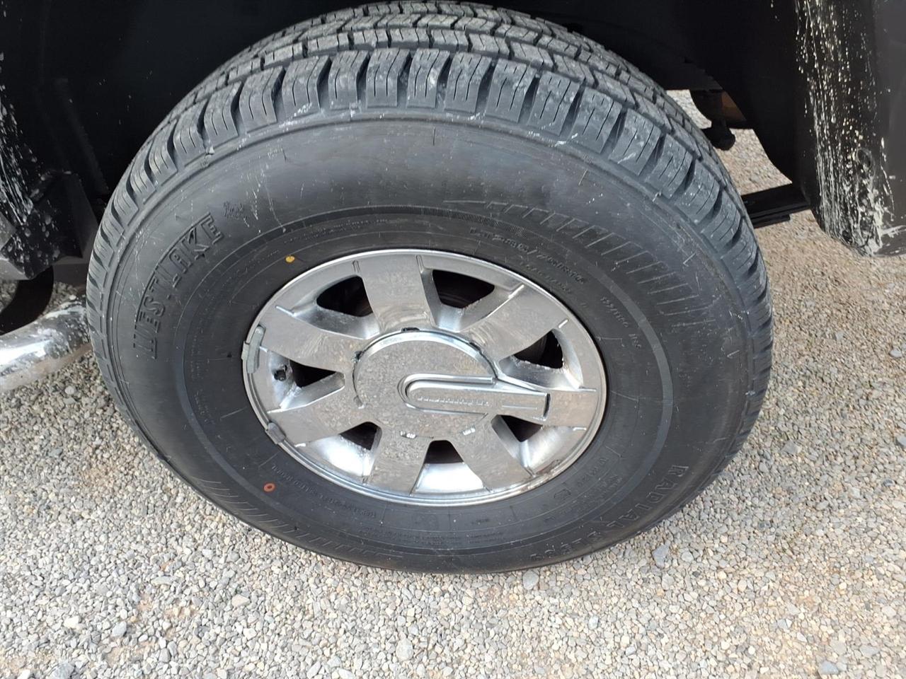 HUMMER H3 4WD 4dr SUV Luxury 2008