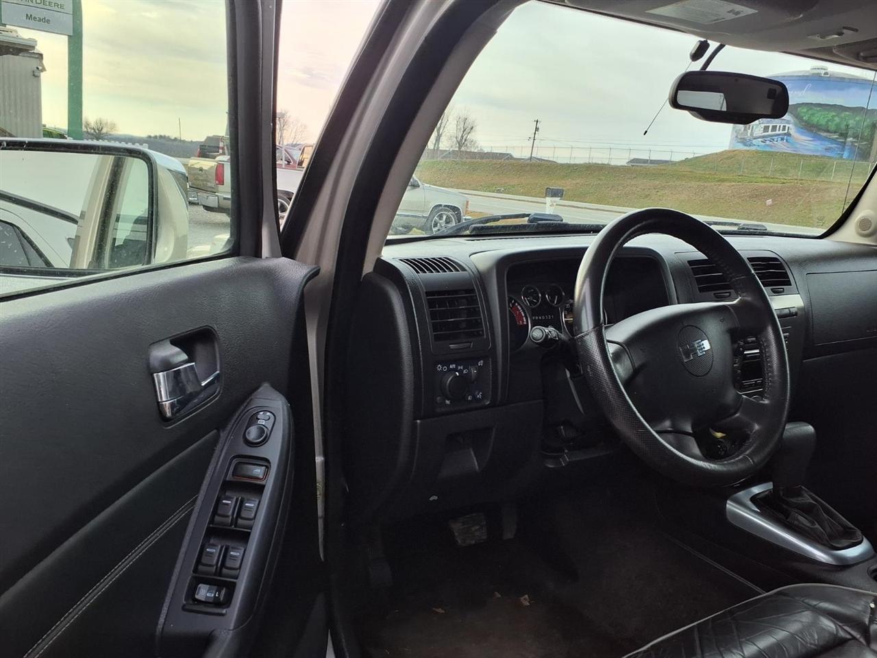 HUMMER H3 4WD 4dr SUV Luxury 2008