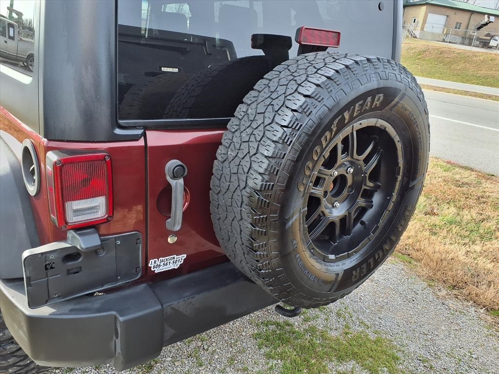 Jeep Wrangler 2WD 4dr Unlimited X 2007
