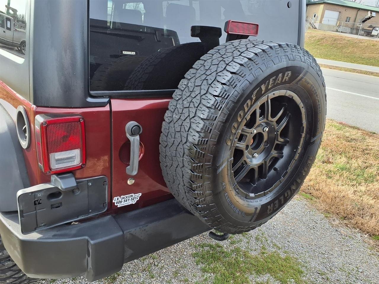 Jeep Wrangler 2WD 4dr Unlimited X 2007