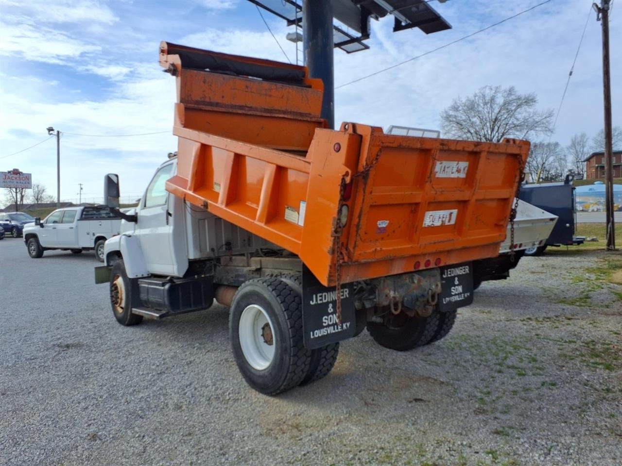 GMC TC7500 Regular Cab 2006