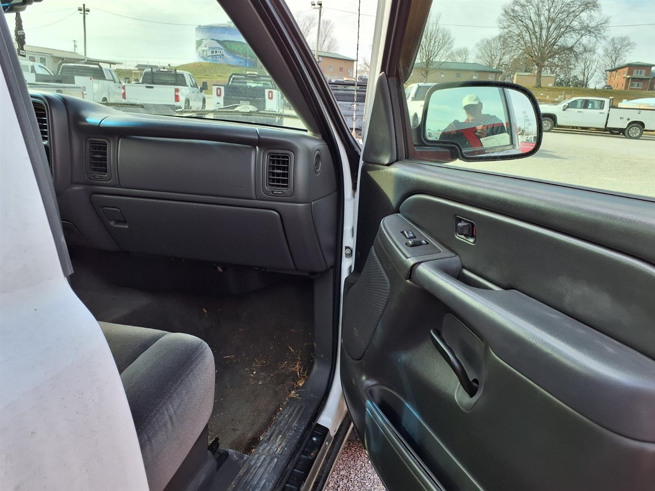 GMC Sierra 1500 Crew Cab 143.5" WB 4WD SLE1 2006