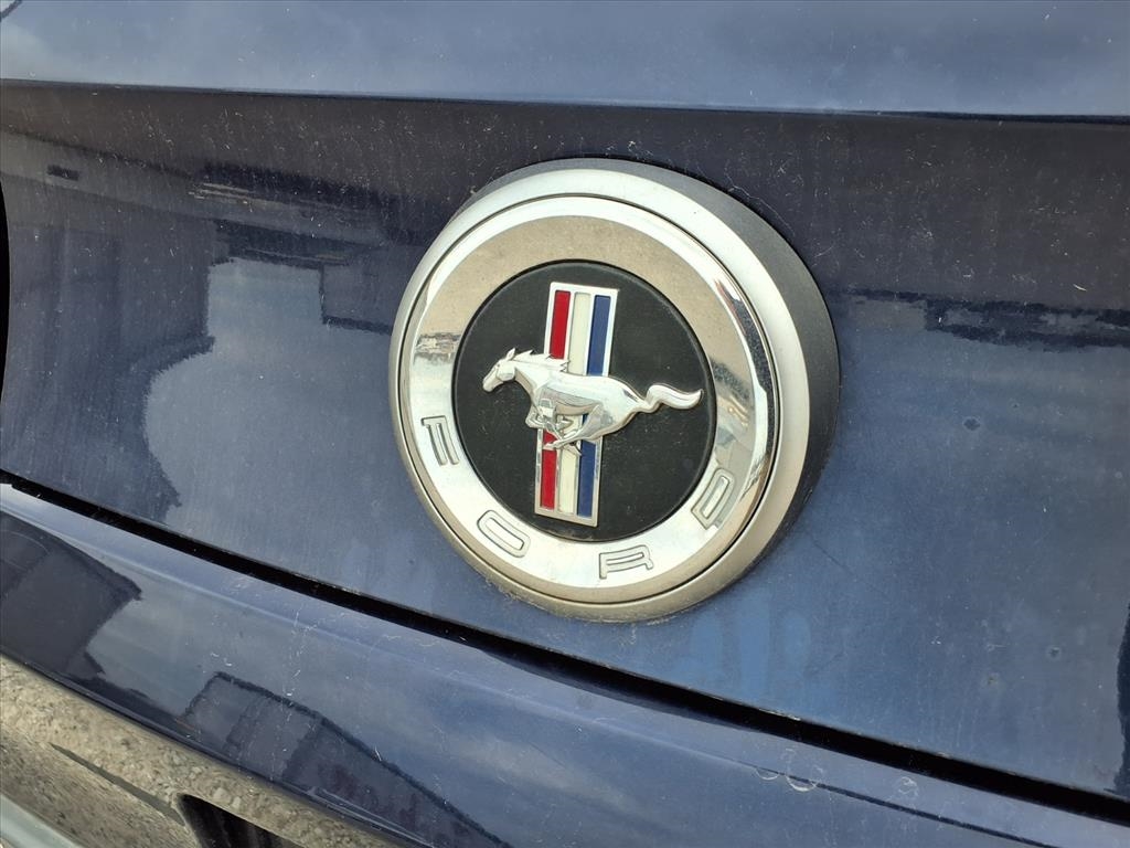 Ford Mustang 2dr Cpe V6 2012