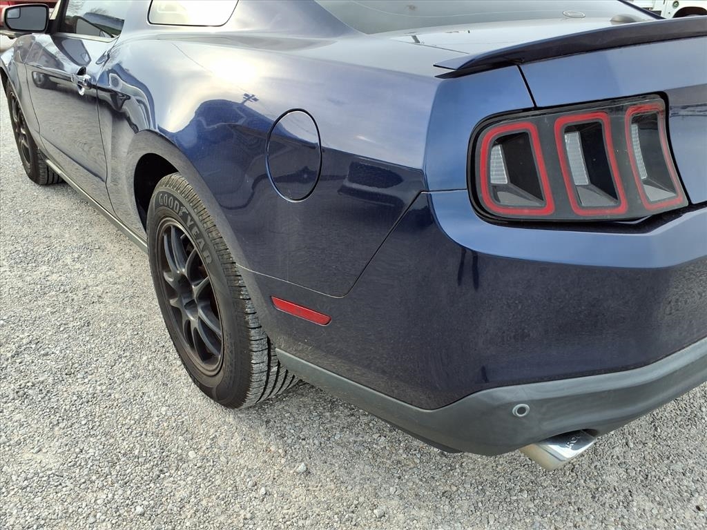 Ford Mustang 2dr Cpe V6 2012