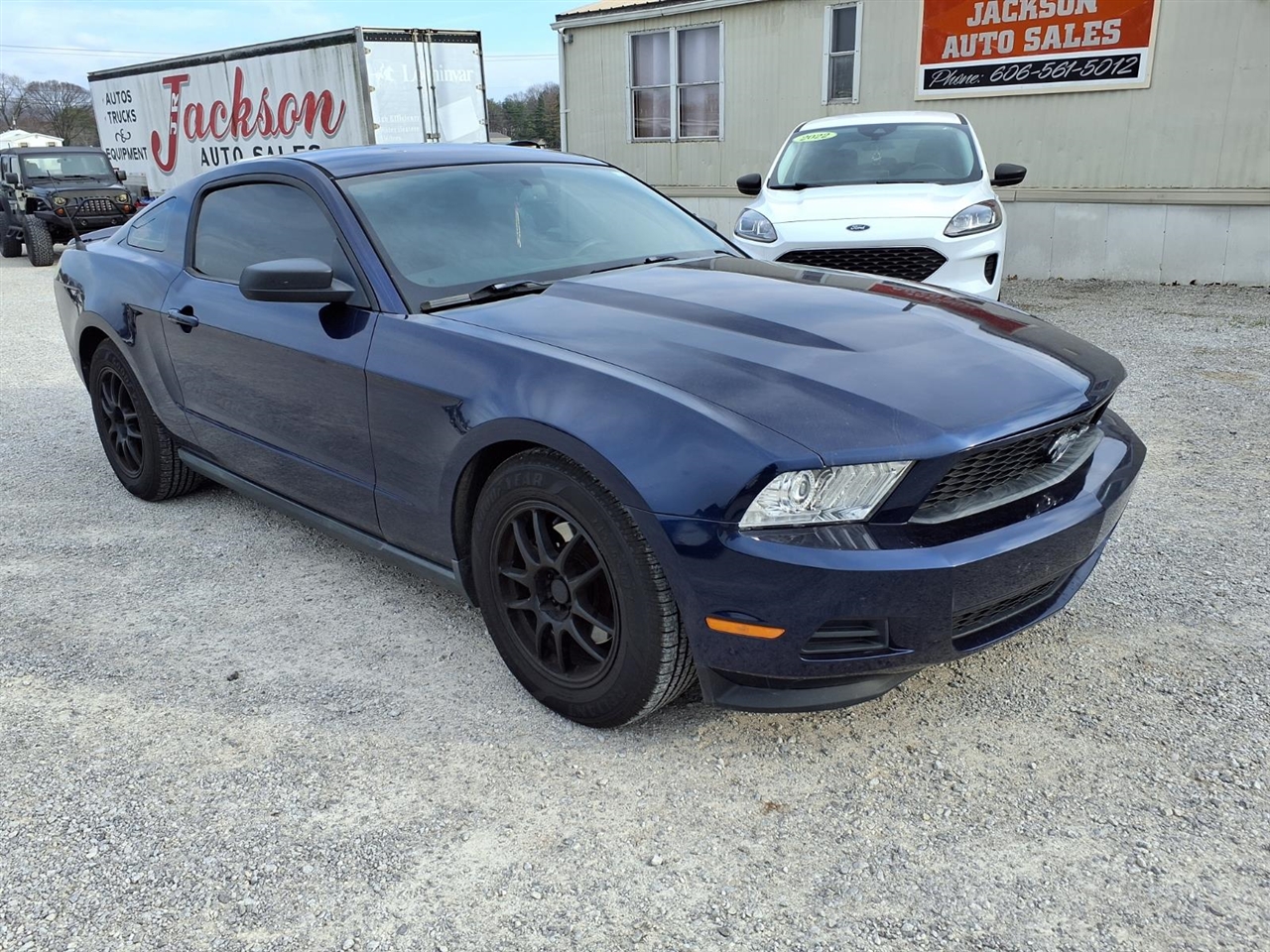2012 Ford Mustang 2dr Cpe V6 Premium