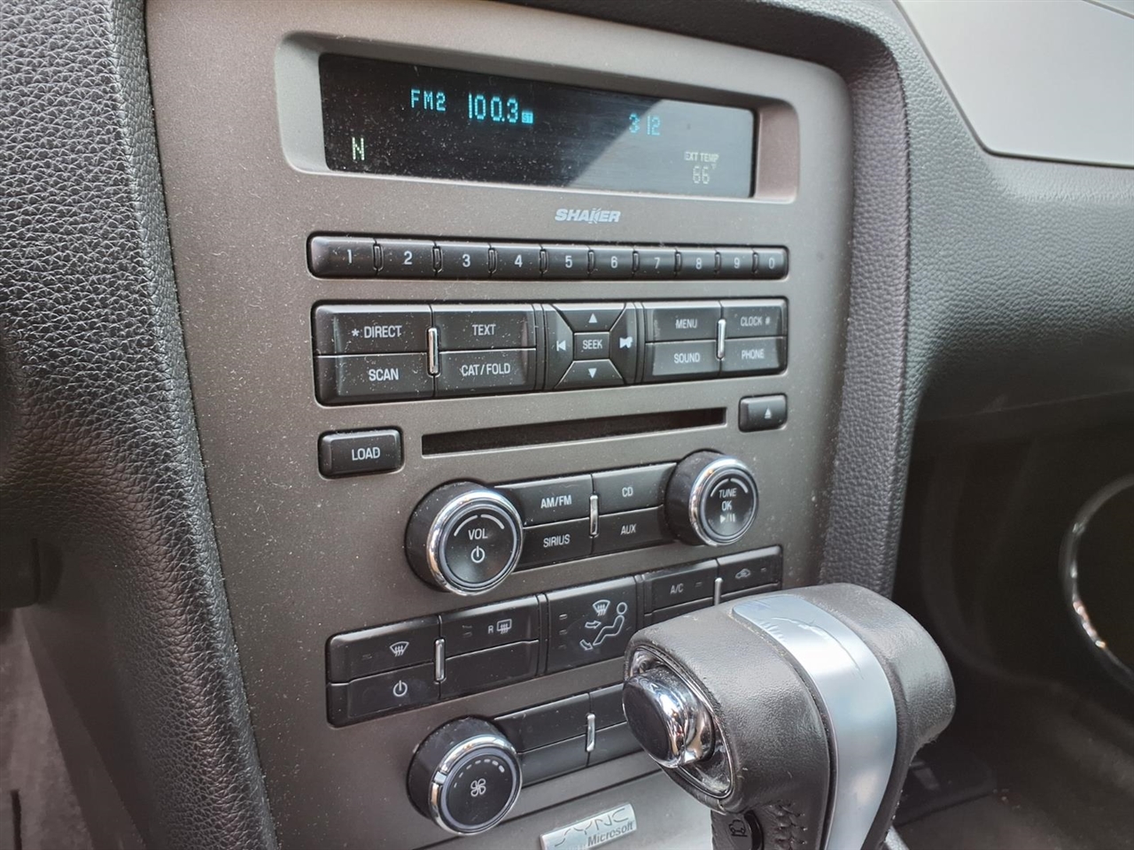 Ford Mustang 2dr Cpe V6 2012