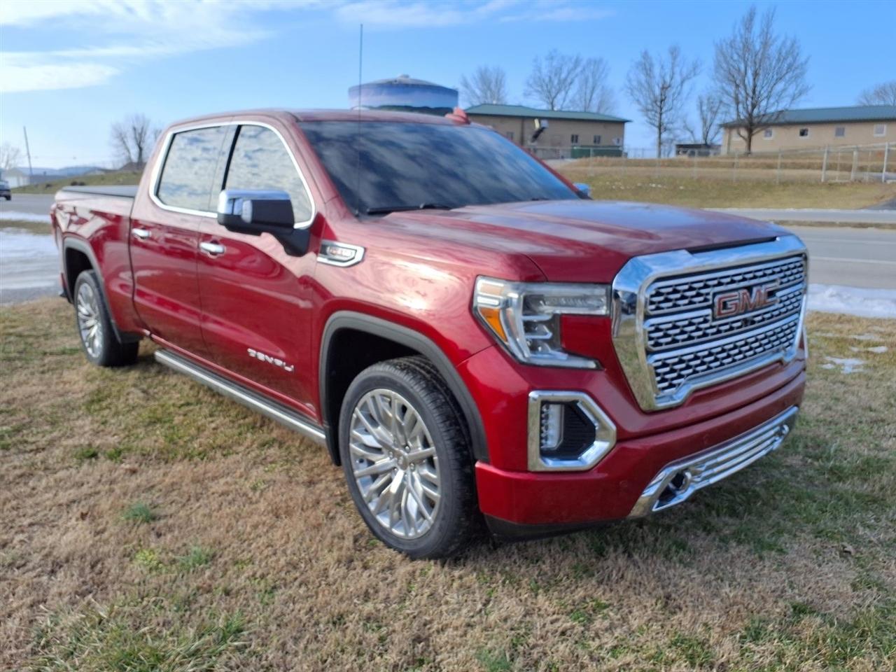 2019 GMC Sierra 1500 4WD Crew Cab 157" Denali
