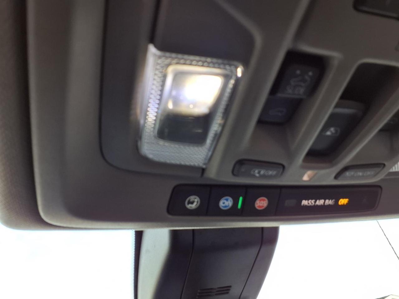 GMC Sierra 1500 4WD Crew Cab 157" Denali 2019