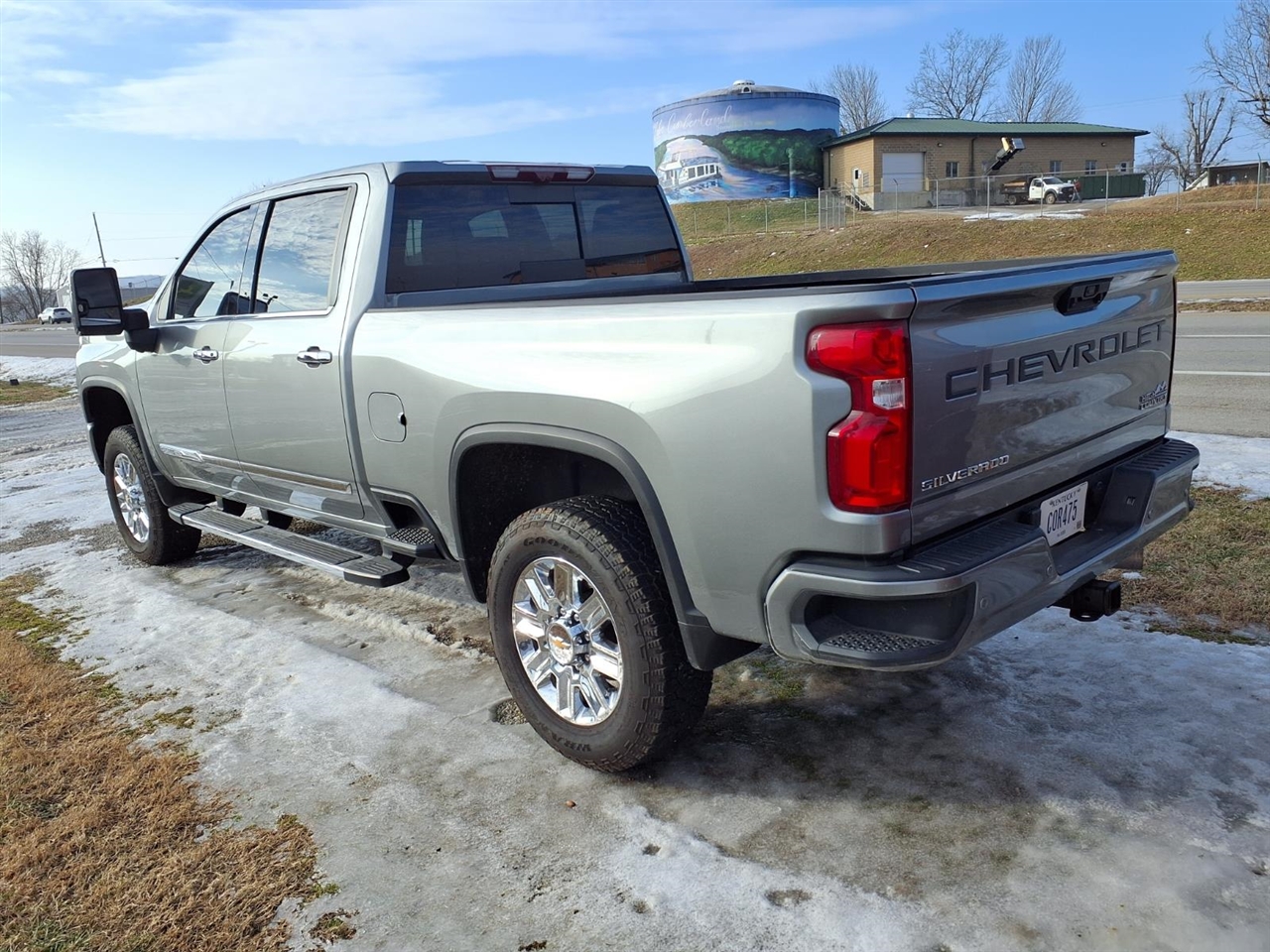 Chevrolet Silverado 2500HD 4WD Crew Cab 159" High Country 2024