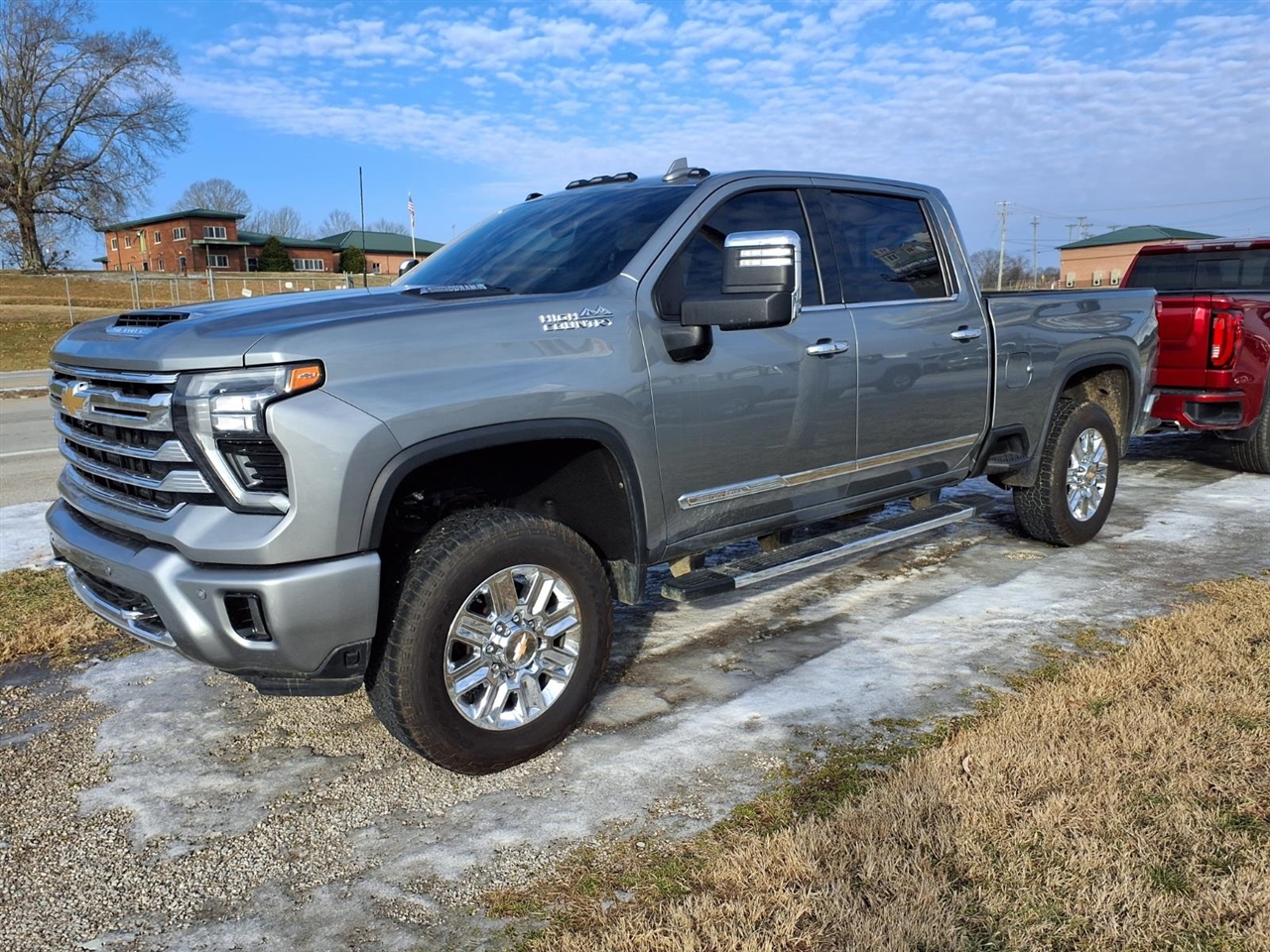 Chevrolet Silverado 2500HD 4WD Crew Cab 159" High Country 2024
