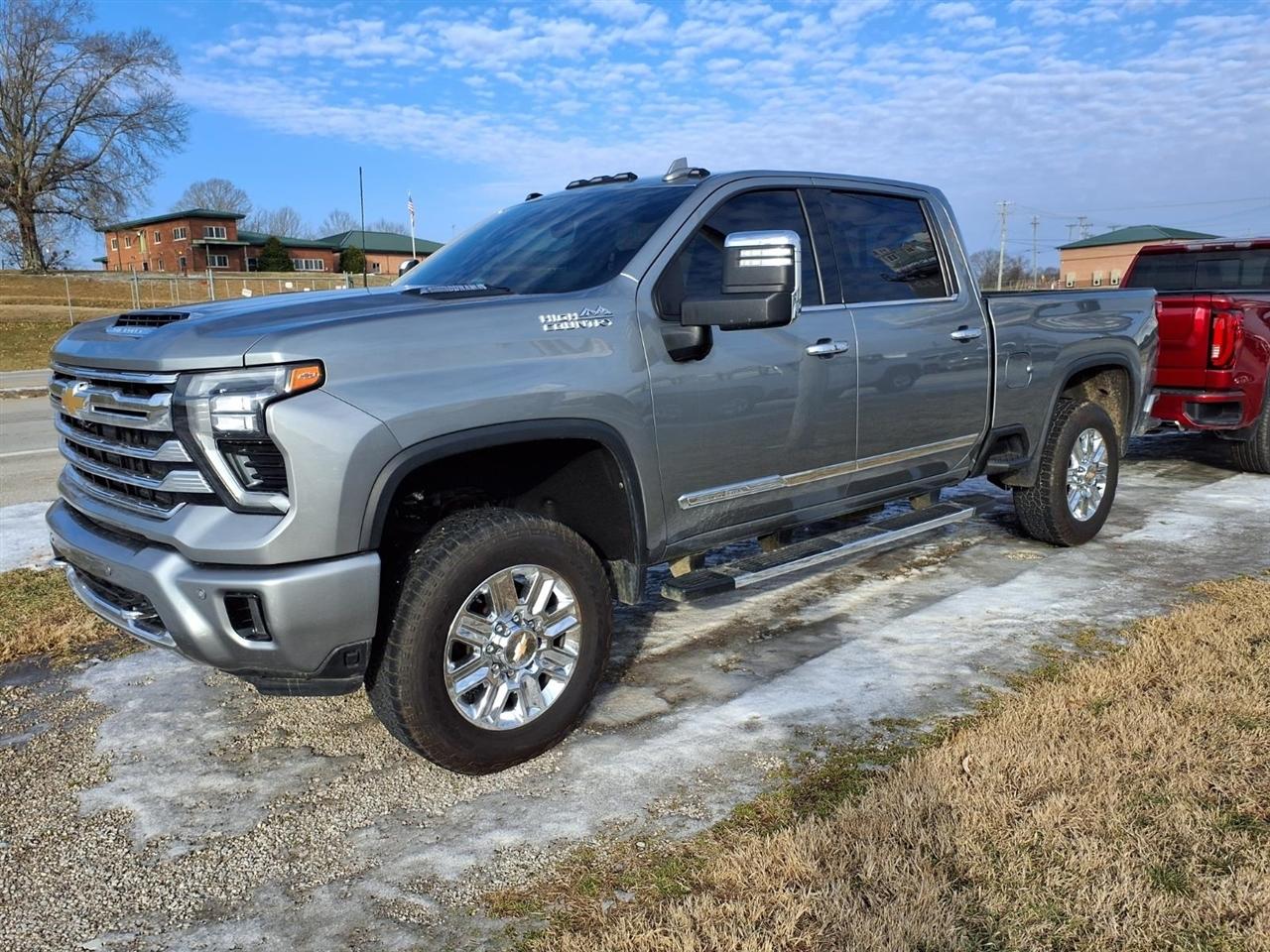 Chevrolet Silverado 2500HD 4WD Crew Cab 159" High Country 2024