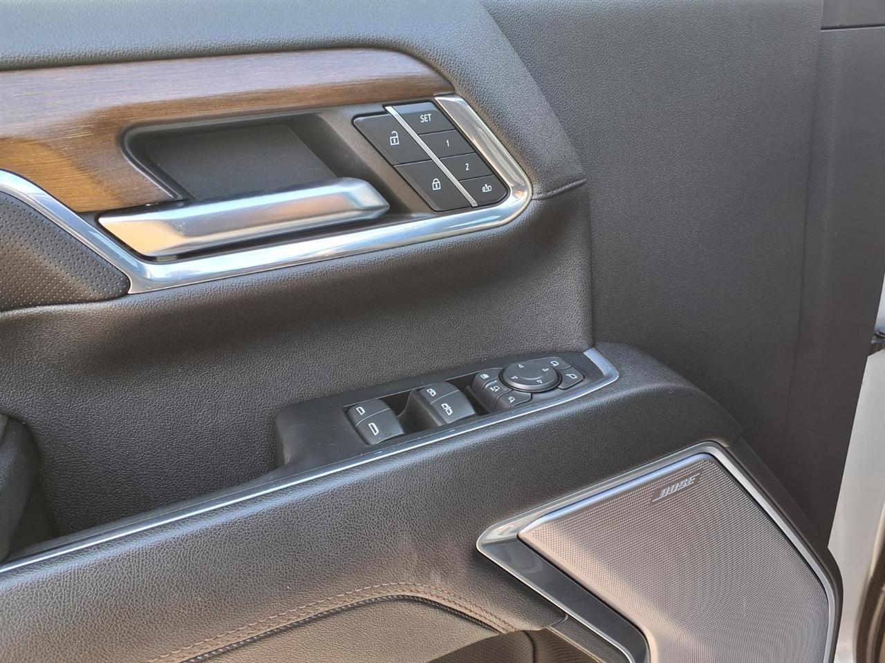 Chevrolet Silverado 2500HD 4WD Crew Cab 159" High Country 2024