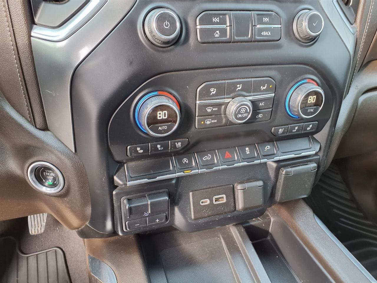 Chevrolet Silverado 1500 4WD Crew Cab 147" LTZ 2019