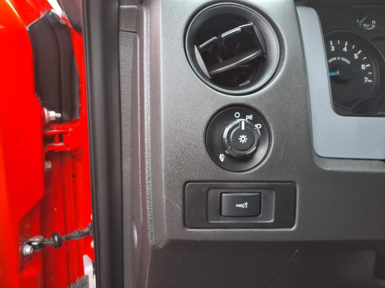 Ford F-150 4WD SuperCab 145" XLT 2014