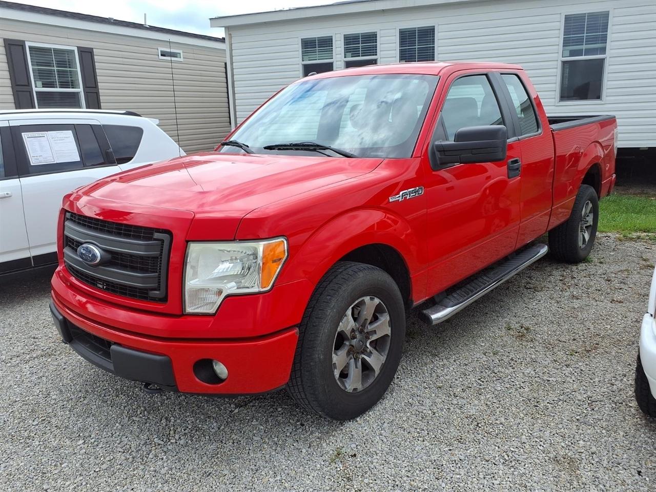 2014 Ford F-150 4WD SuperCab 145" XL