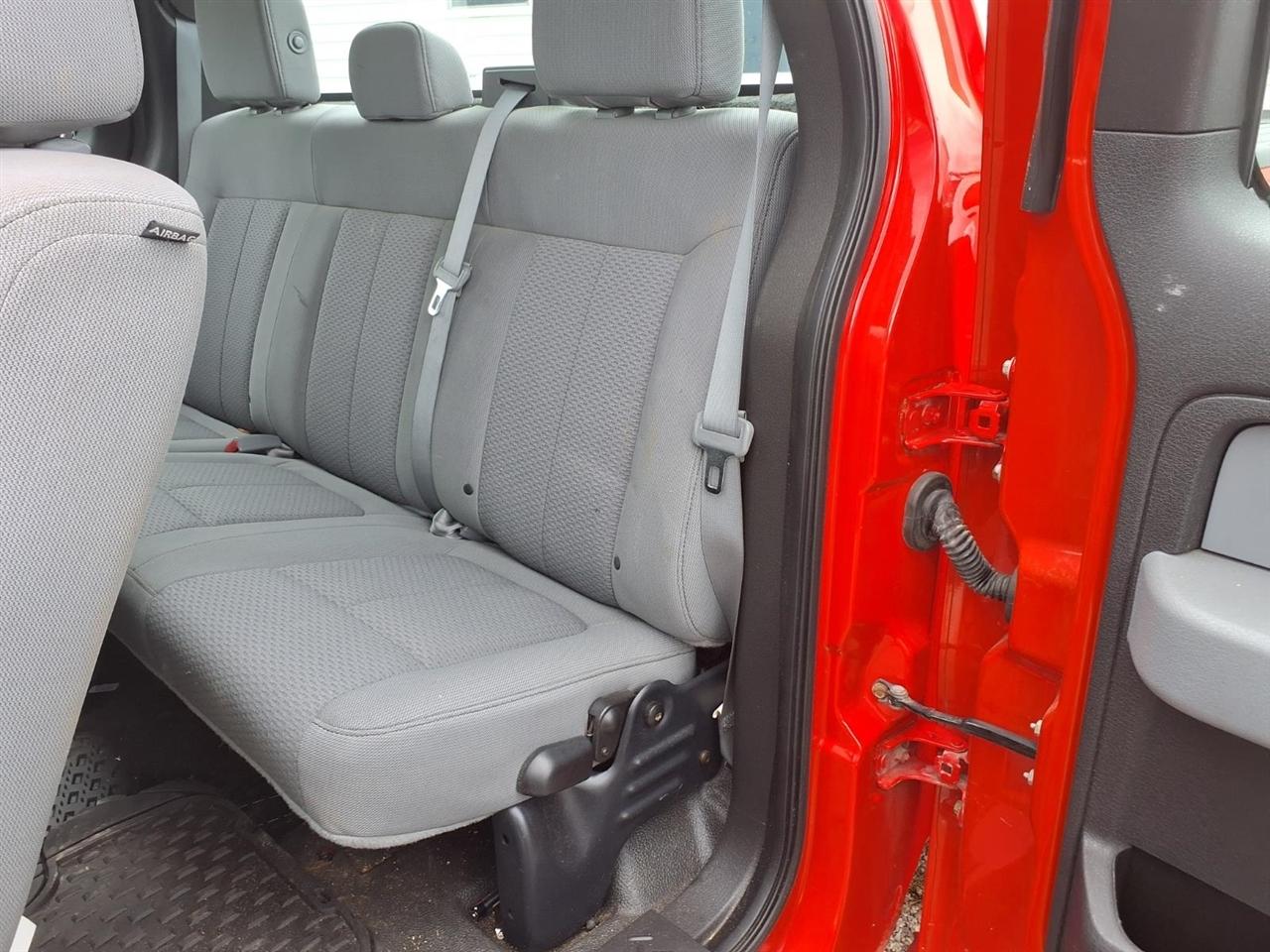 Ford F-150 4WD SuperCab 145" XLT 2014