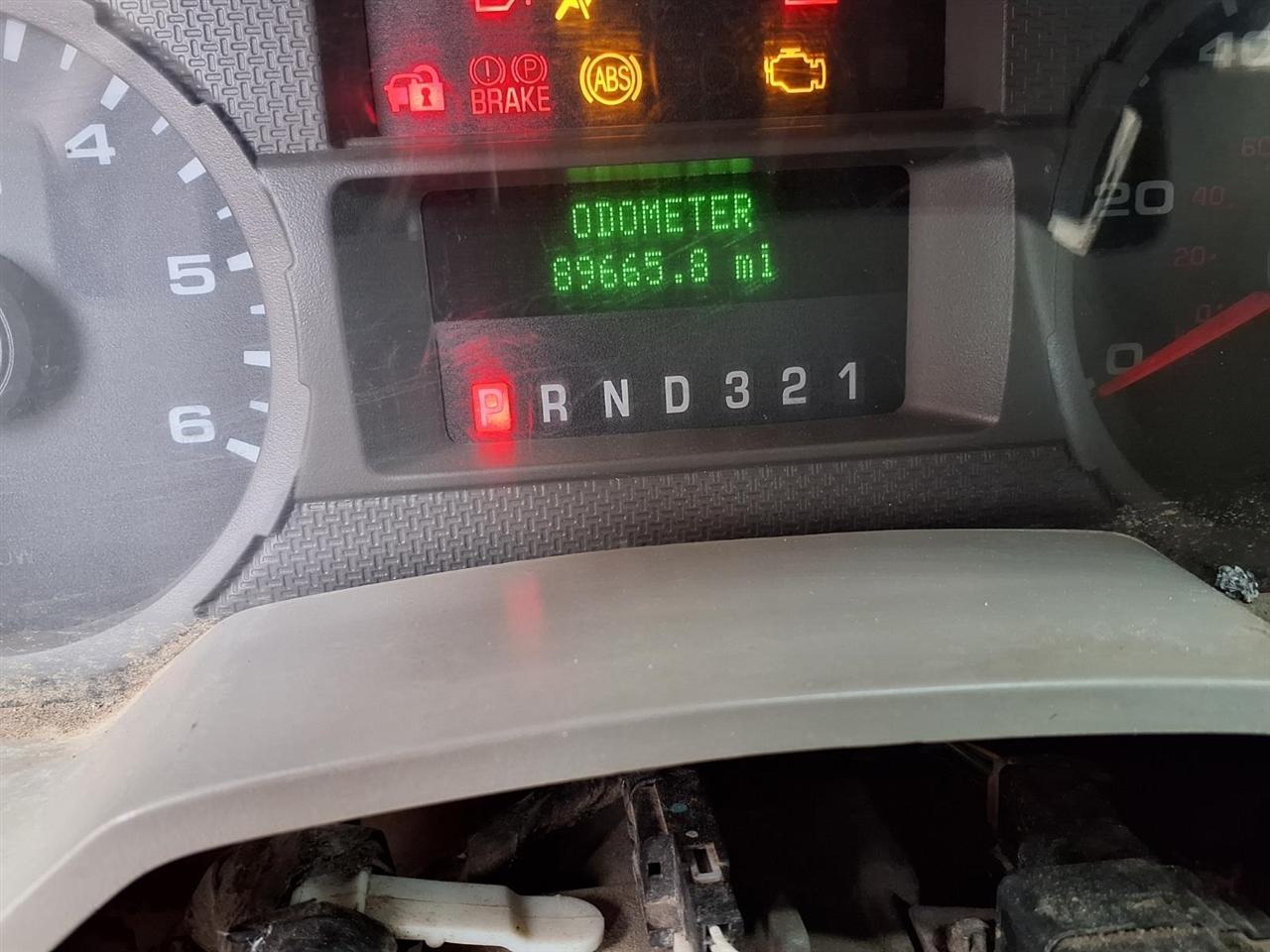 Ford Super Duty F-450 DRW 2WD Reg Cab 141" WB 60" CA XLT 2008