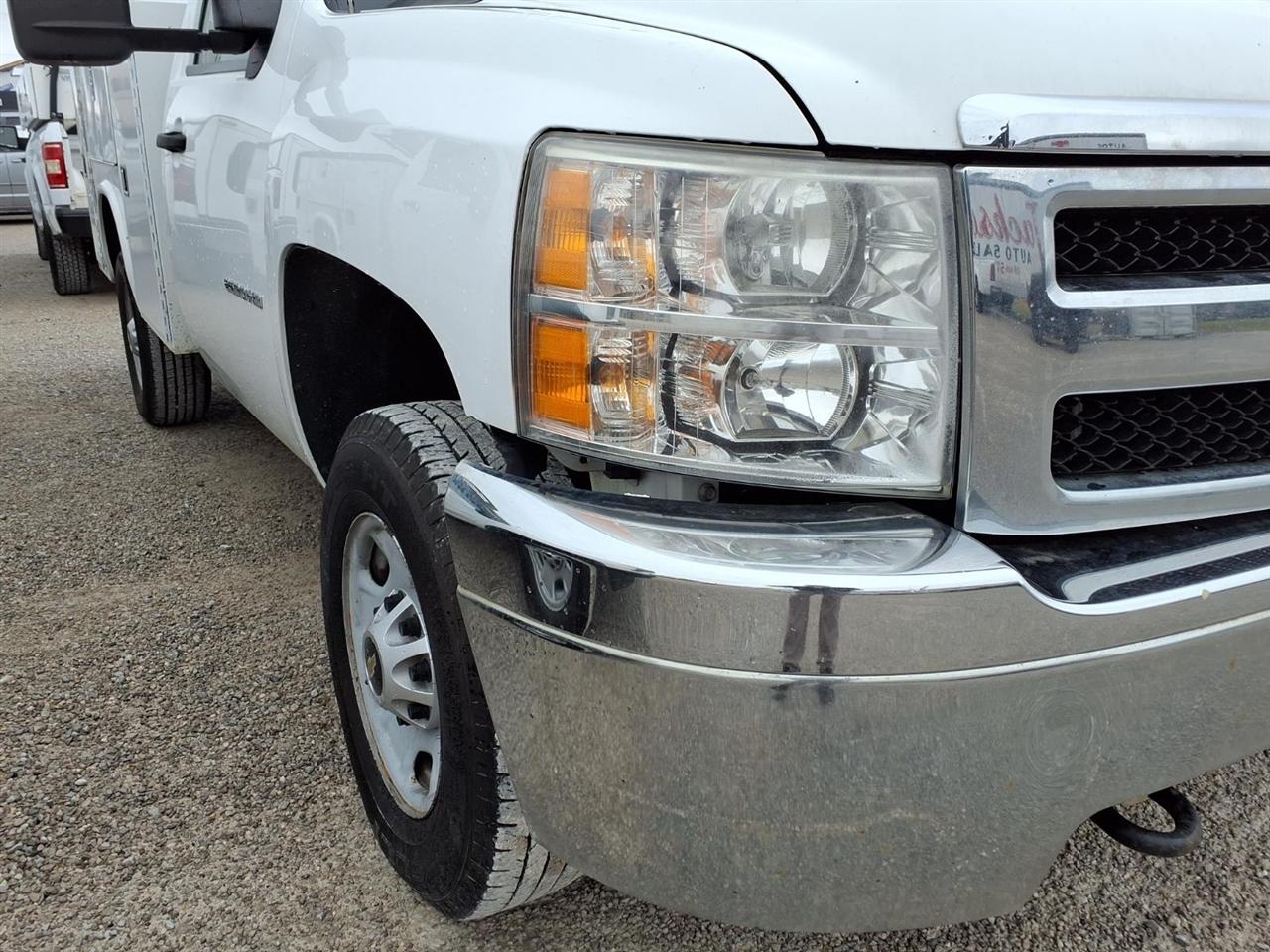 Chevrolet Silverado 2500HD 2WD Reg Cab 133.7" Work Truck 2014