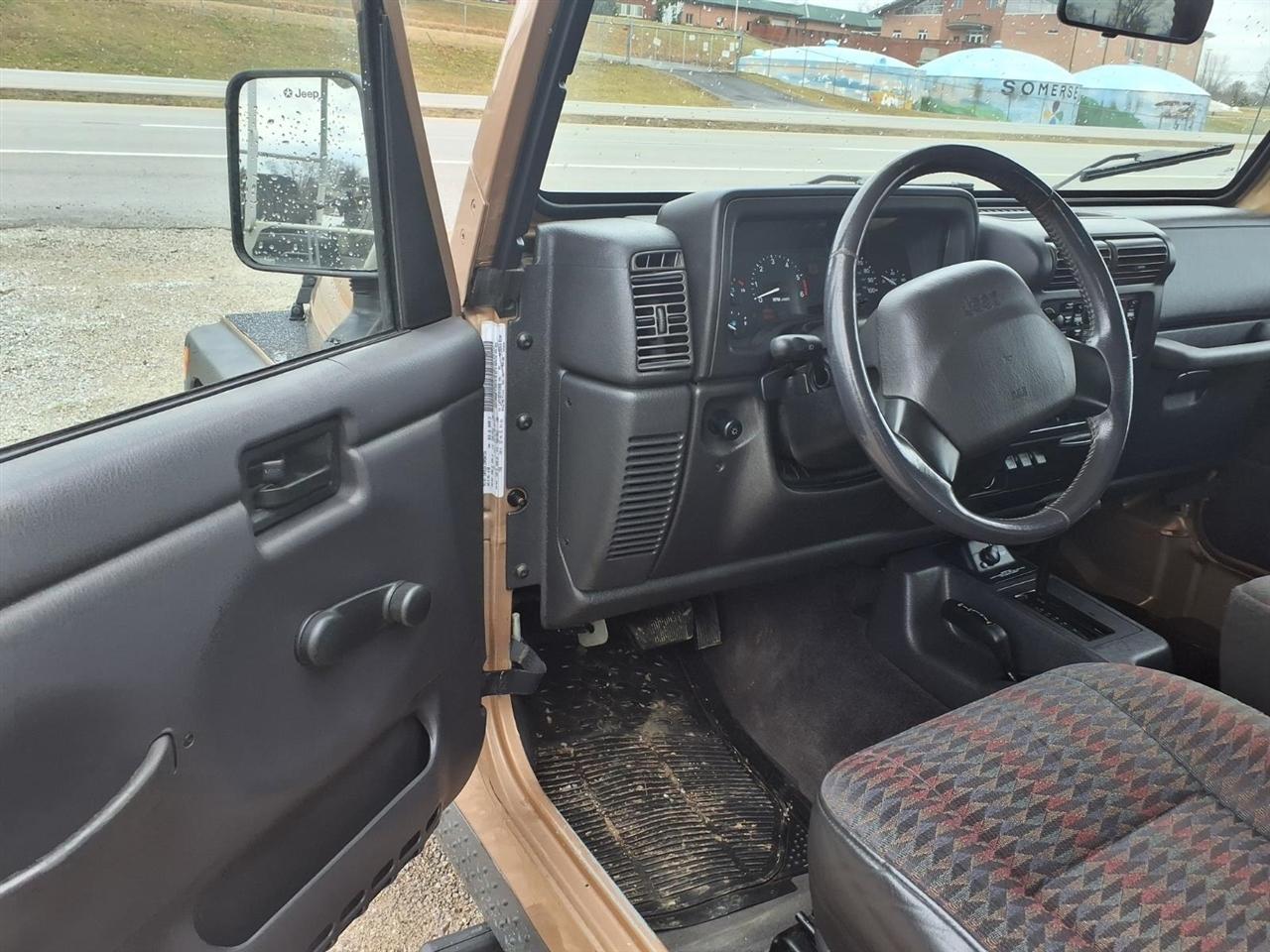 Jeep Wrangler 2dr Sport 1999