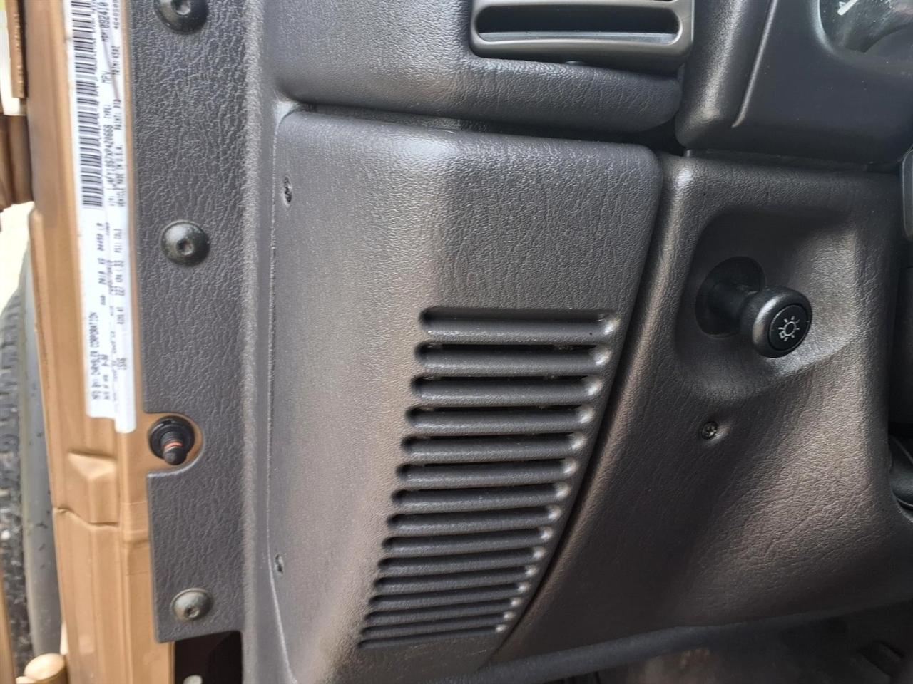 Jeep Wrangler 2dr Sport 1999