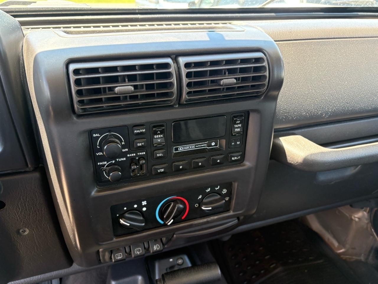 Jeep Wrangler 2dr Sport 1999