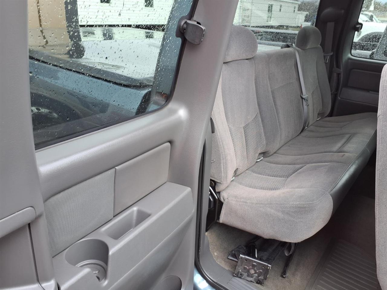 Chevrolet Silverado 1500 Ext Cab 143.5" WB 2WD LT1 2006