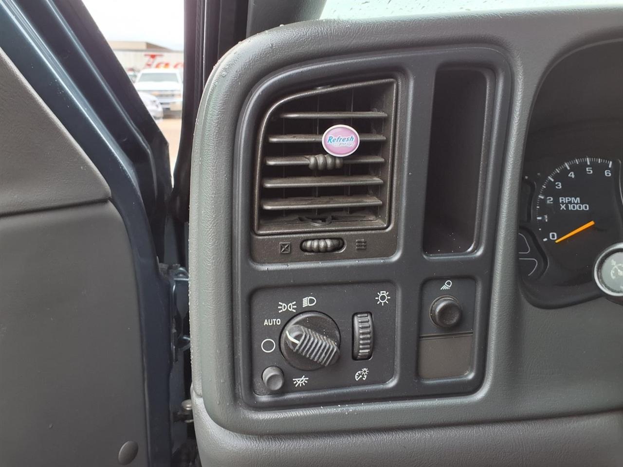 Chevrolet Silverado 1500 Ext Cab 143.5" WB 2WD LT1 2006