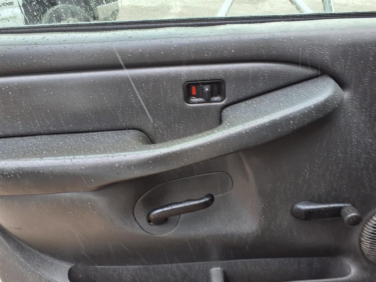 Chevrolet Silverado 3500 Classic 4WD Reg Cab 161.5" WB, 84.9" CA WT 2007