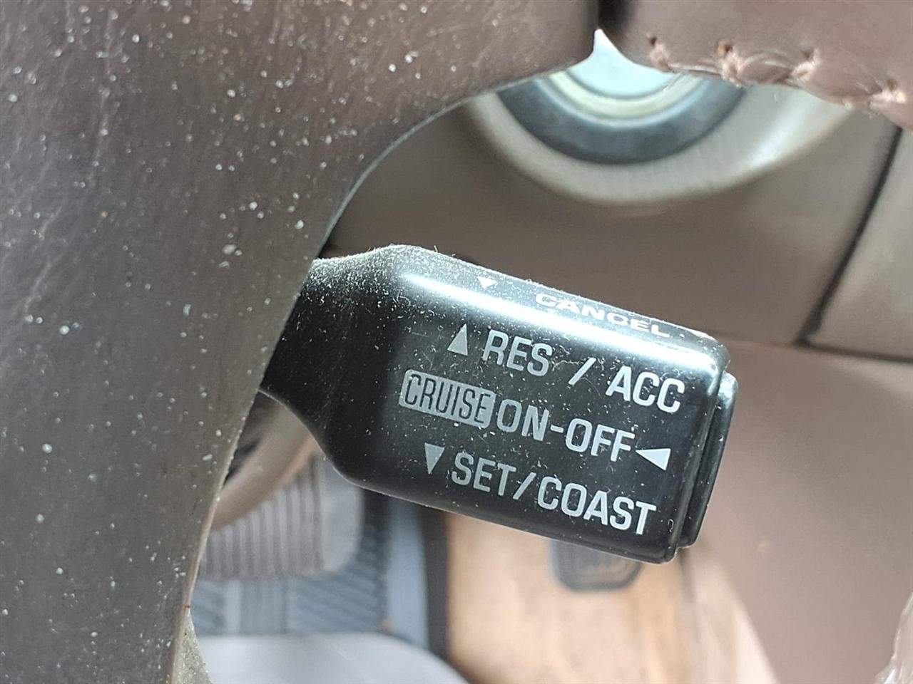 Toyota Camry 4dr Sdn XLE Auto 1998