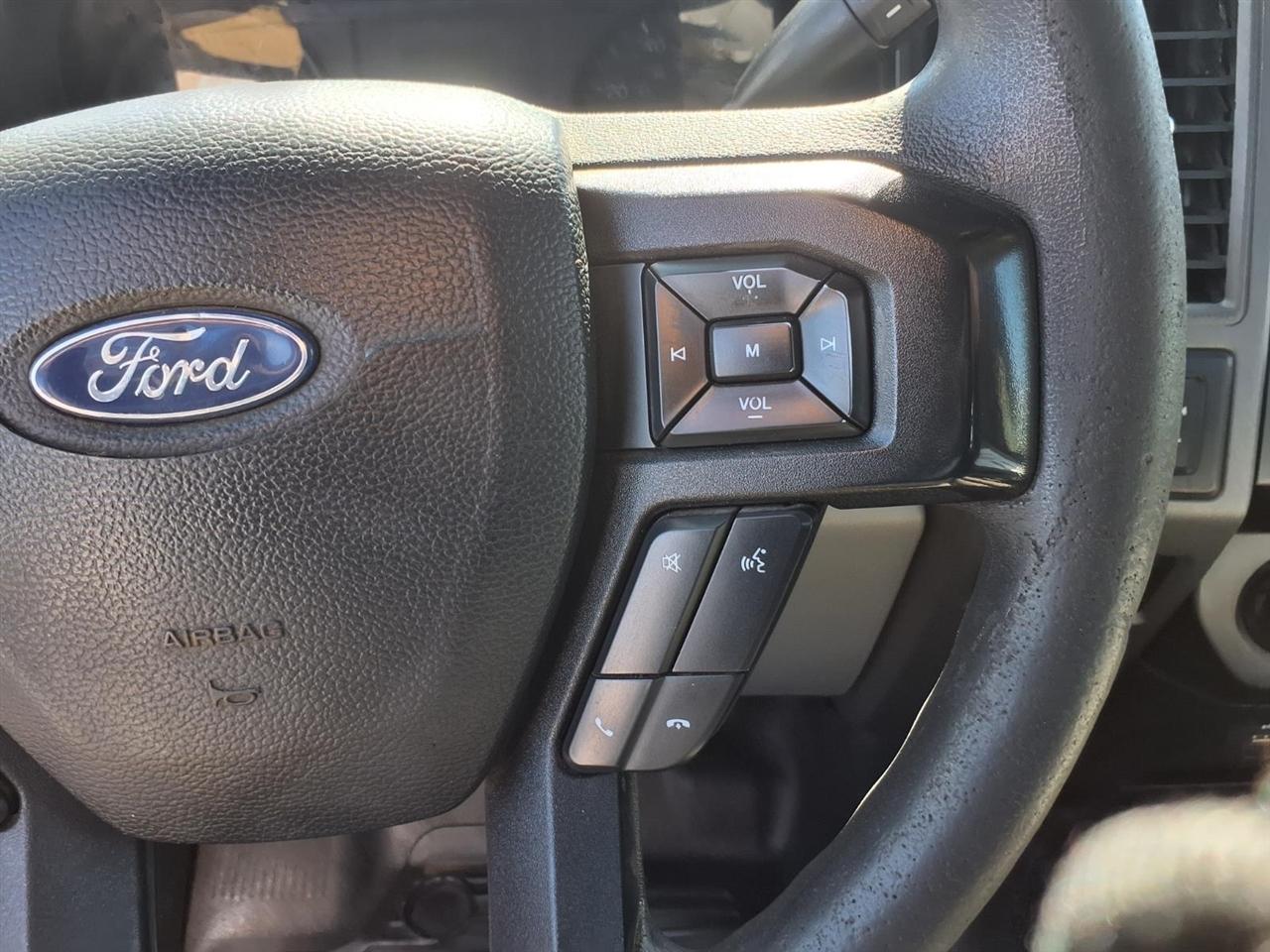 Ford Super Duty F-550 DRW XLT 4WD Reg Cab 145" WB 60" CA 2020