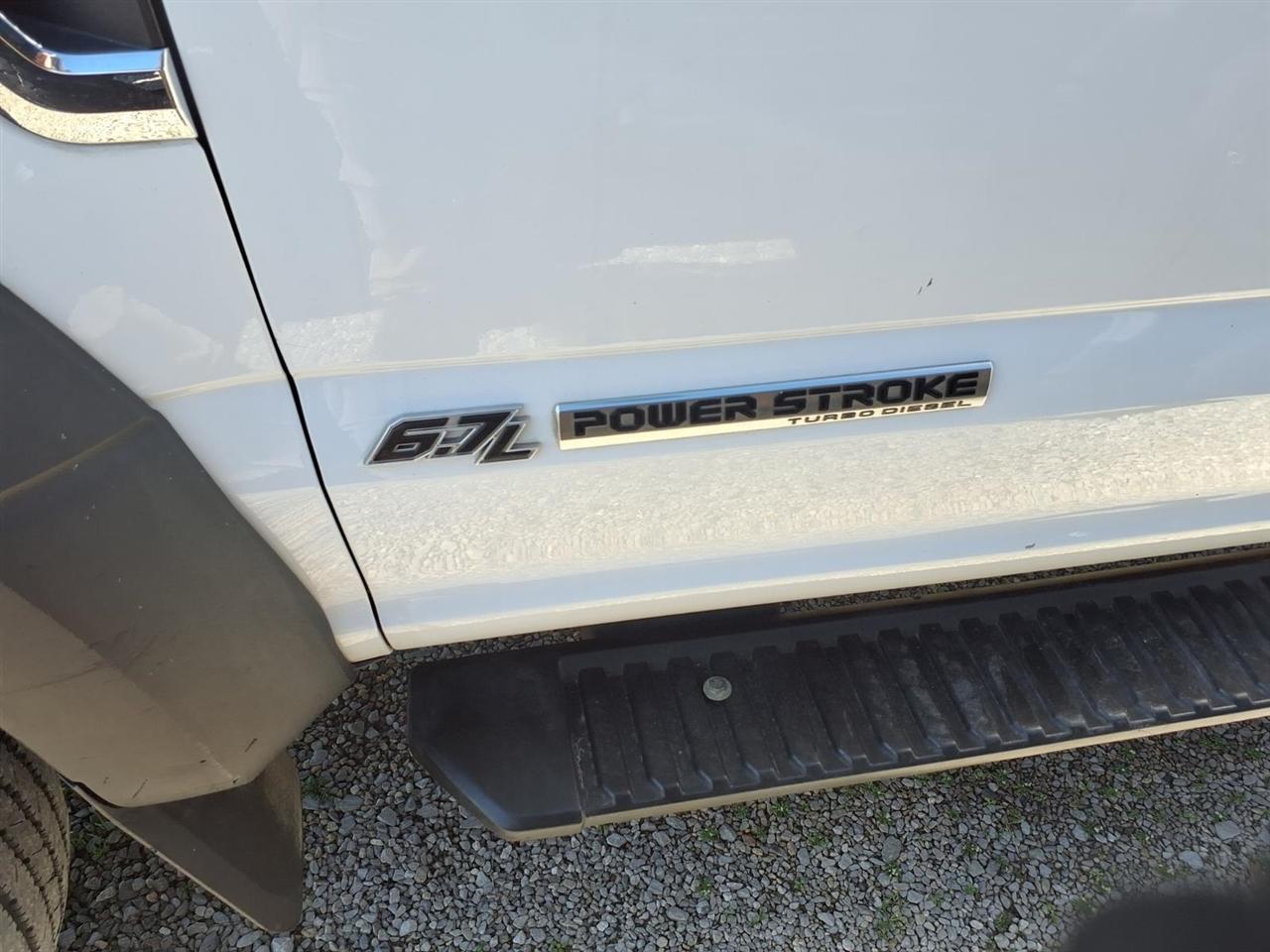 Ford Super Duty F-550 DRW XLT 4WD Reg Cab 145" WB 60" CA 2020